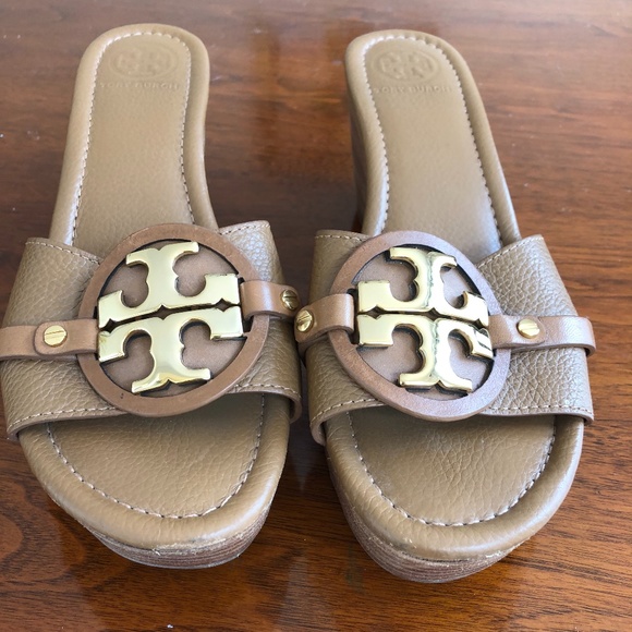 Tory Burch Patty Sandals Platforms 9.5 - Picture 1 of 4